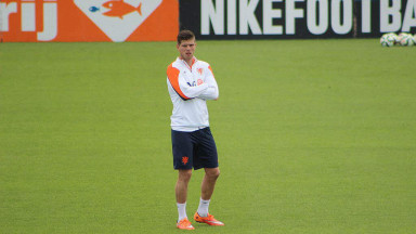 Huntelaar trains for the Dutch national team